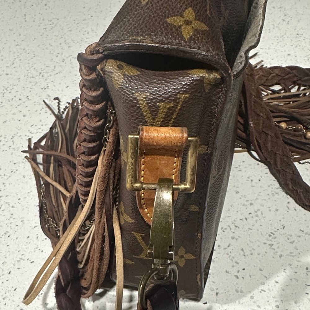 Vintage Boho- Louis Vuitton World Traveler - Picture 11 of 13